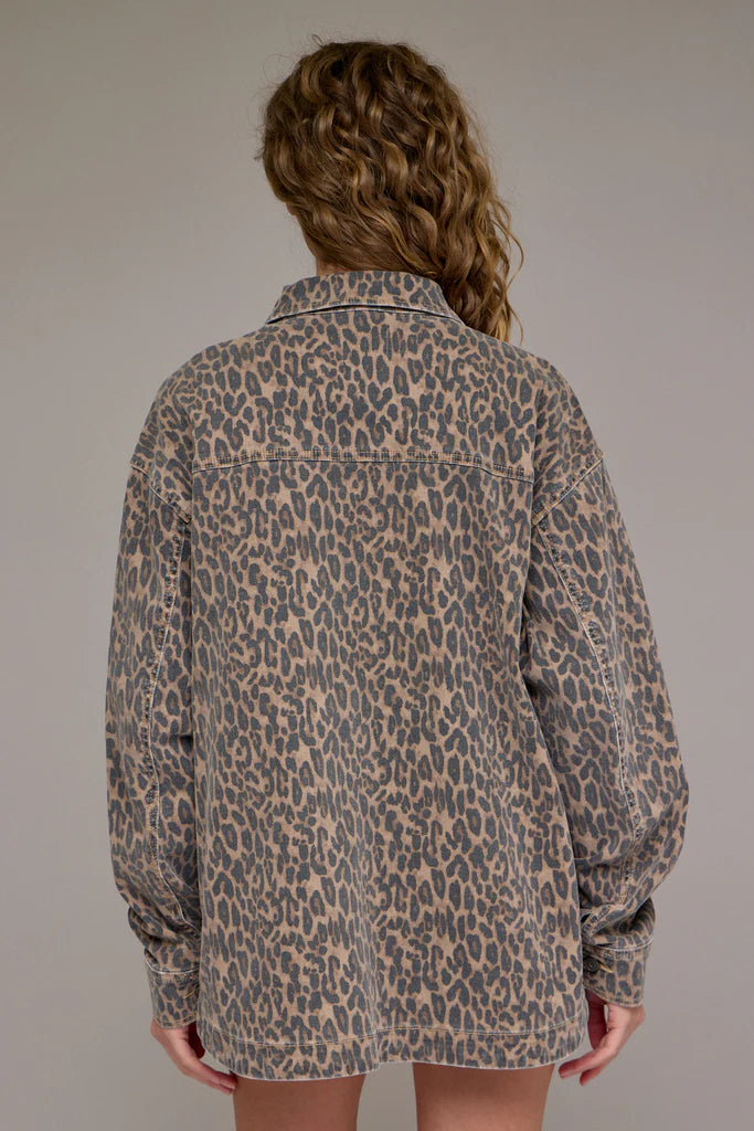 ABBEY Medium Wash Oversized Shirt
